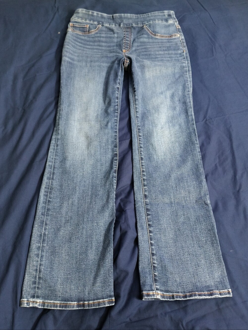Chico's Pull On Slim Boot Cut Blue Jeans Size 6R Pockets